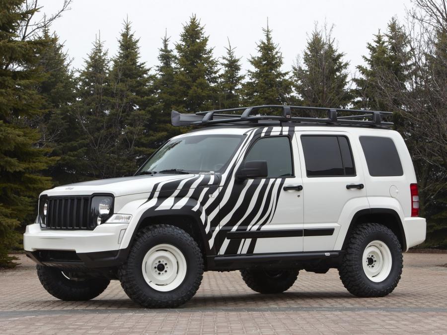  Jeep Cherokee Overland Concept by Mopar 2011 года  (фото 3 из 4)